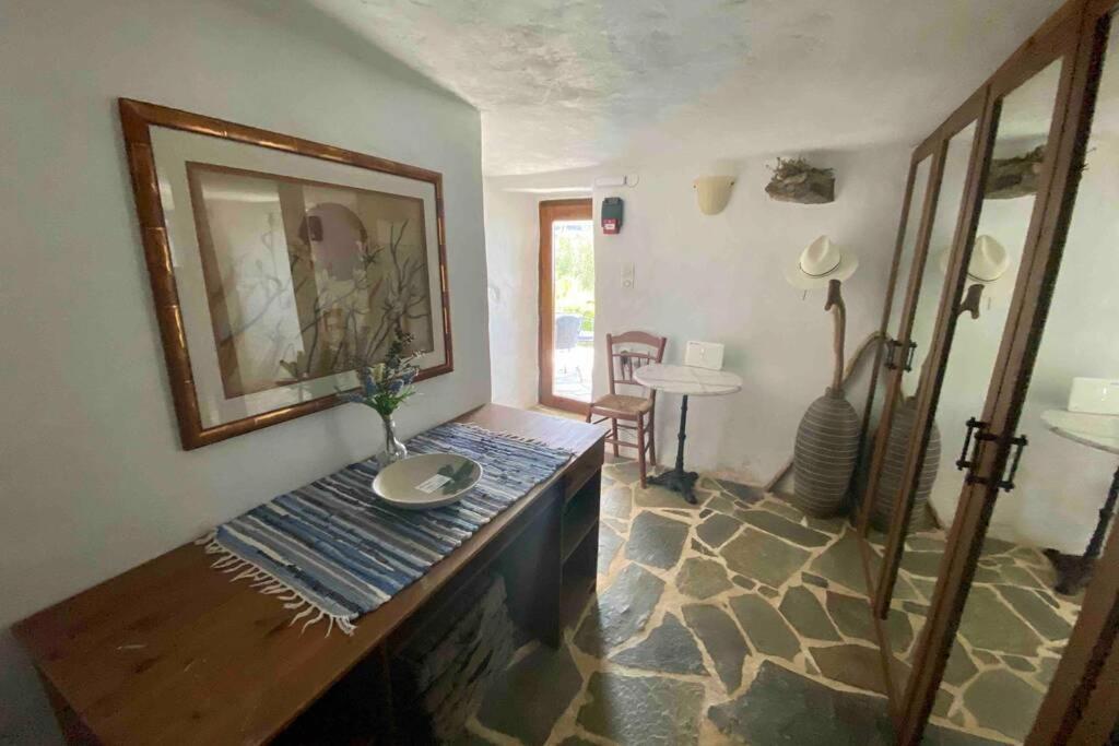 The Old Stone Cottage Karystos  Dış mekan fotoğraf